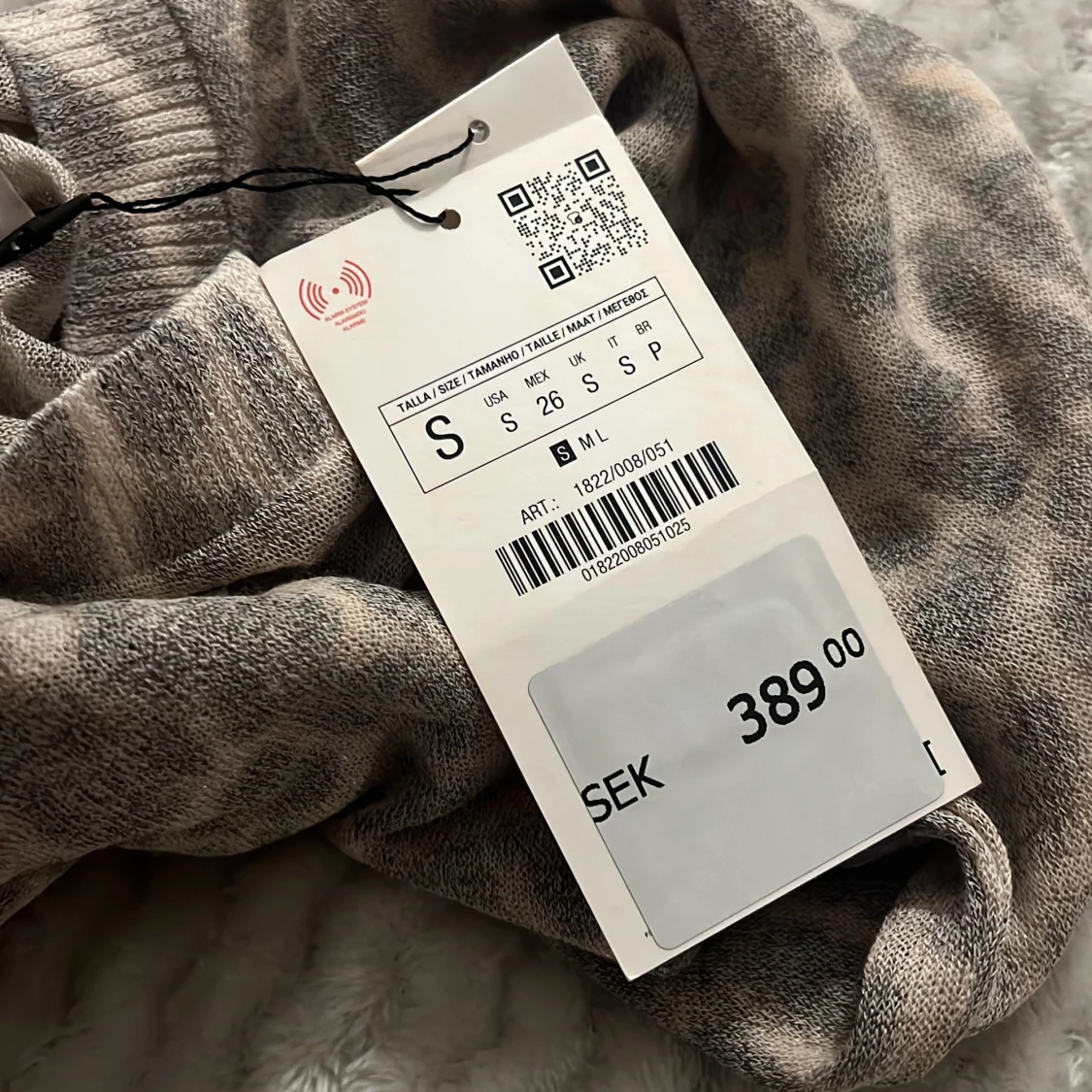 Leopardmönstrad kofta från Zara - 4