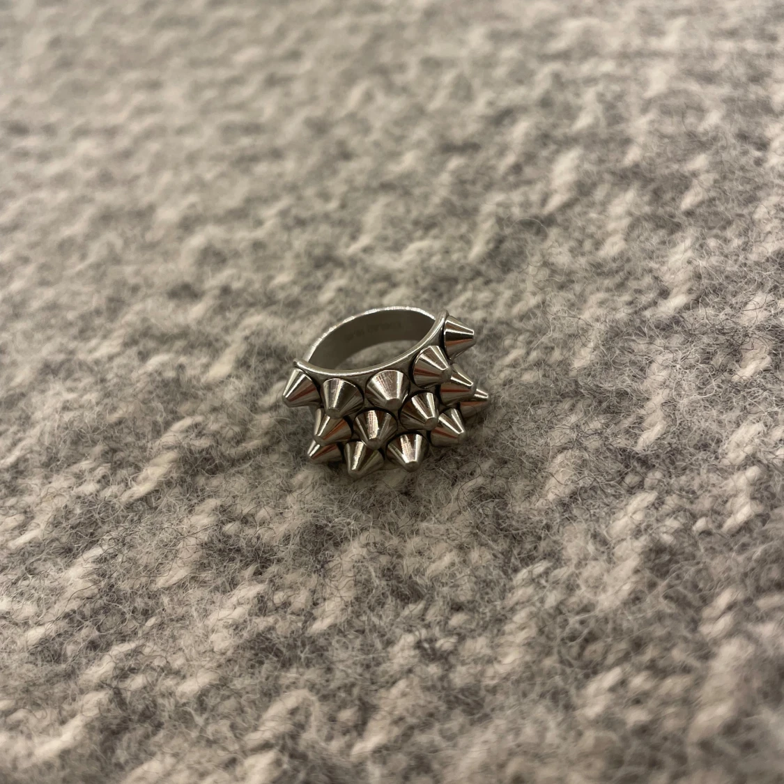 Edblad peak ring  - 1