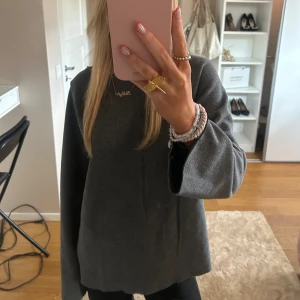 Grå tröja  - Bra skick🥰