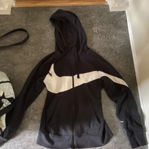 Sällsynt nike tröja - Storlek S men sitter som M