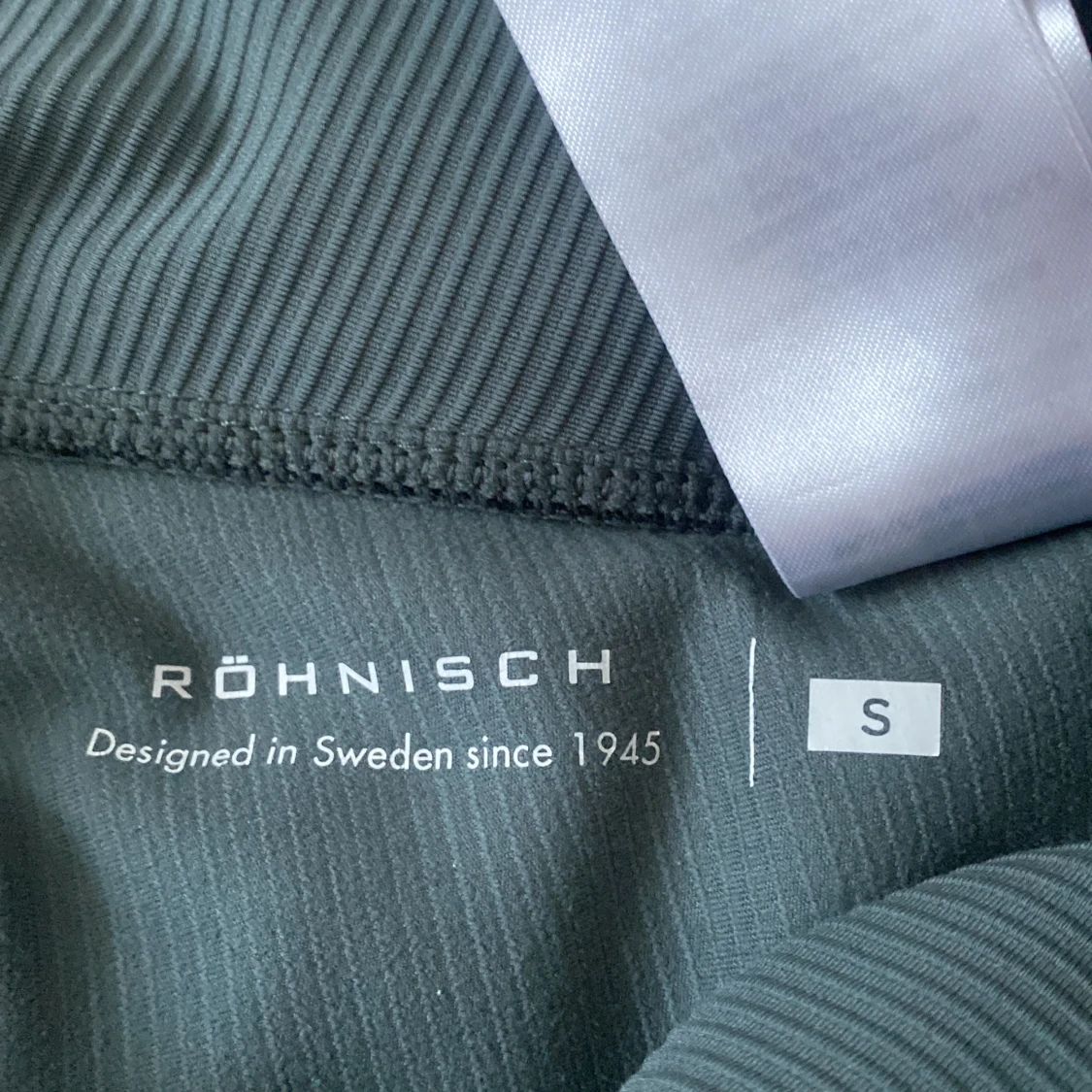 Grå leggings från Röhnisch - 92