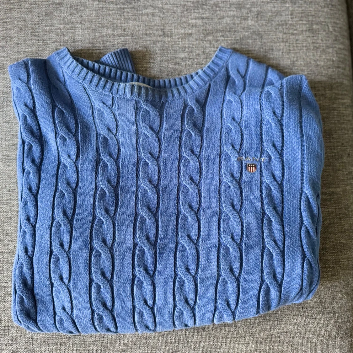 Blå stickad tröja från GANT - 91