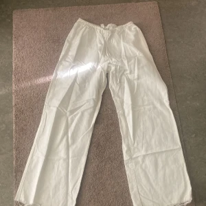 linnebyxor  - Använd några gånger  Slutsålda!! 