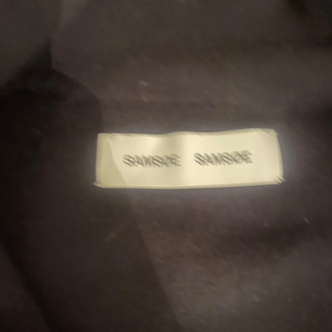 Svart tröja med dragkedja från Samsøe Samsøe - 1