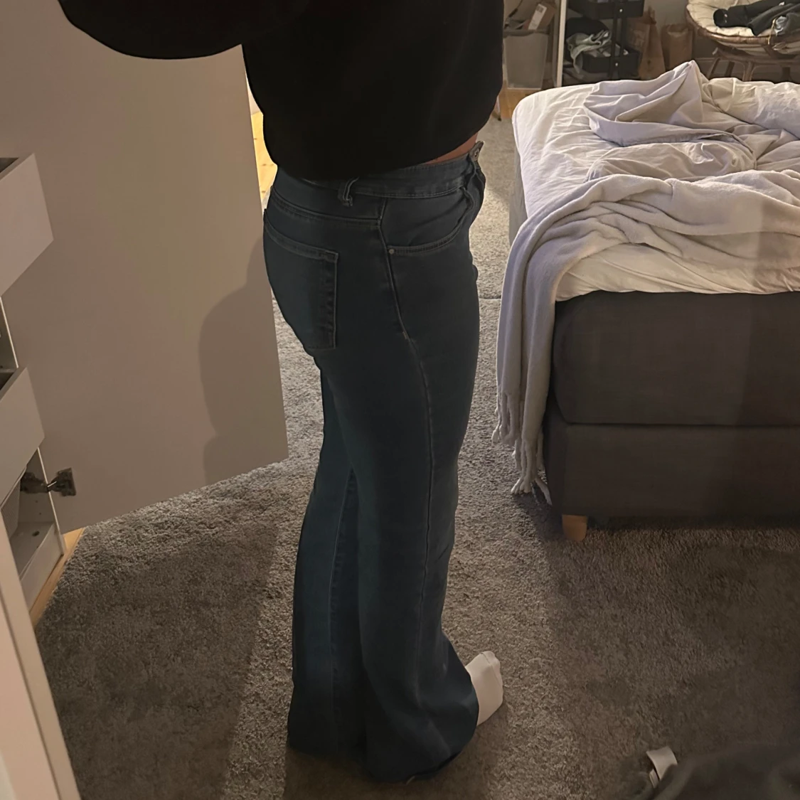 Blå bootcut jeans - 2