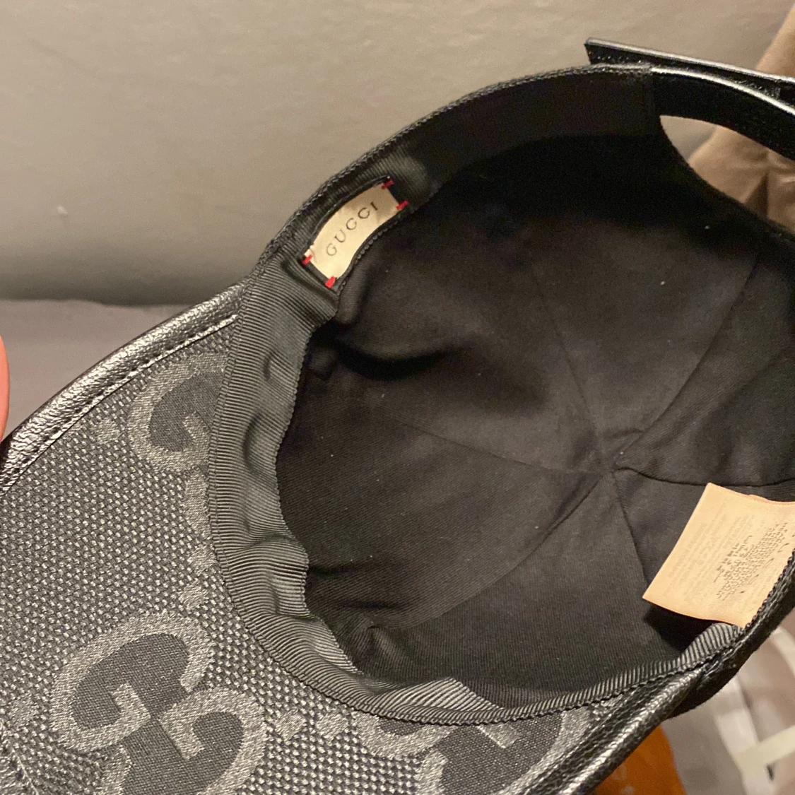 Svart keps från Gucci - 1