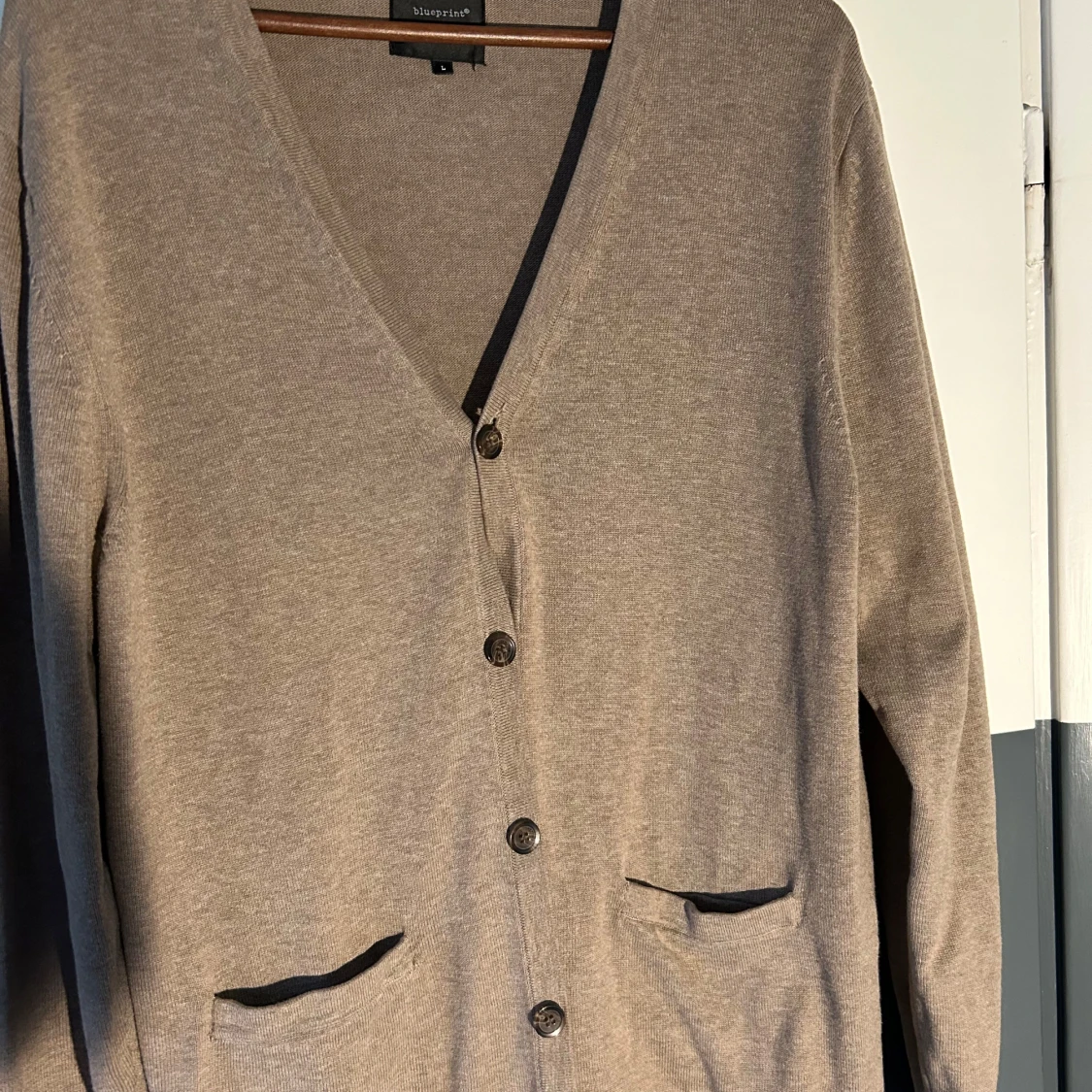 Beige kofta från Blueprint