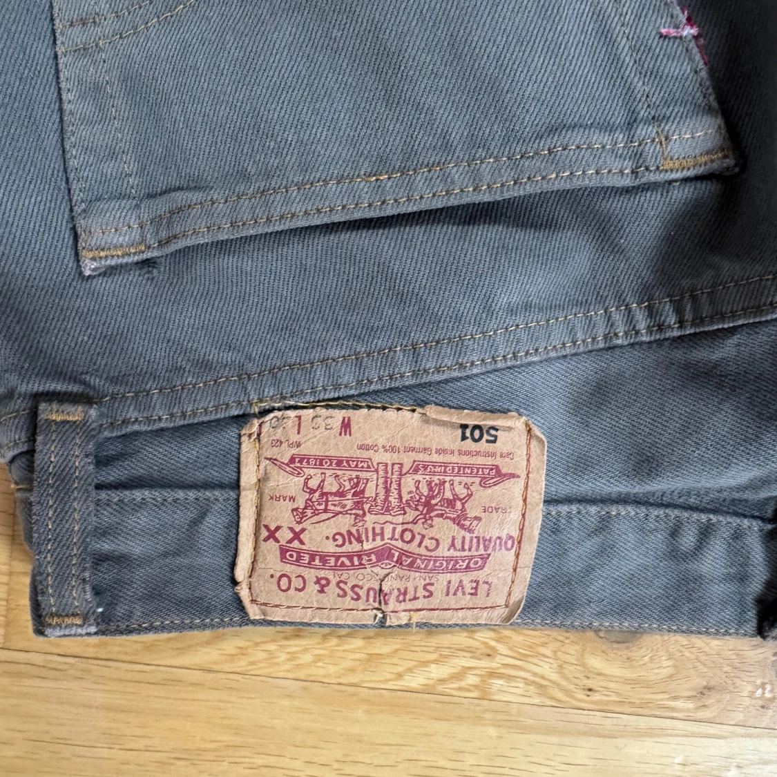 Gröna Levis 501 jeans med fransar - 3
