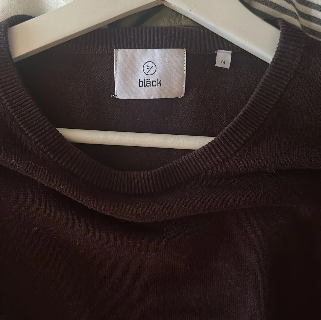 Vin röd tröja från Black - 2