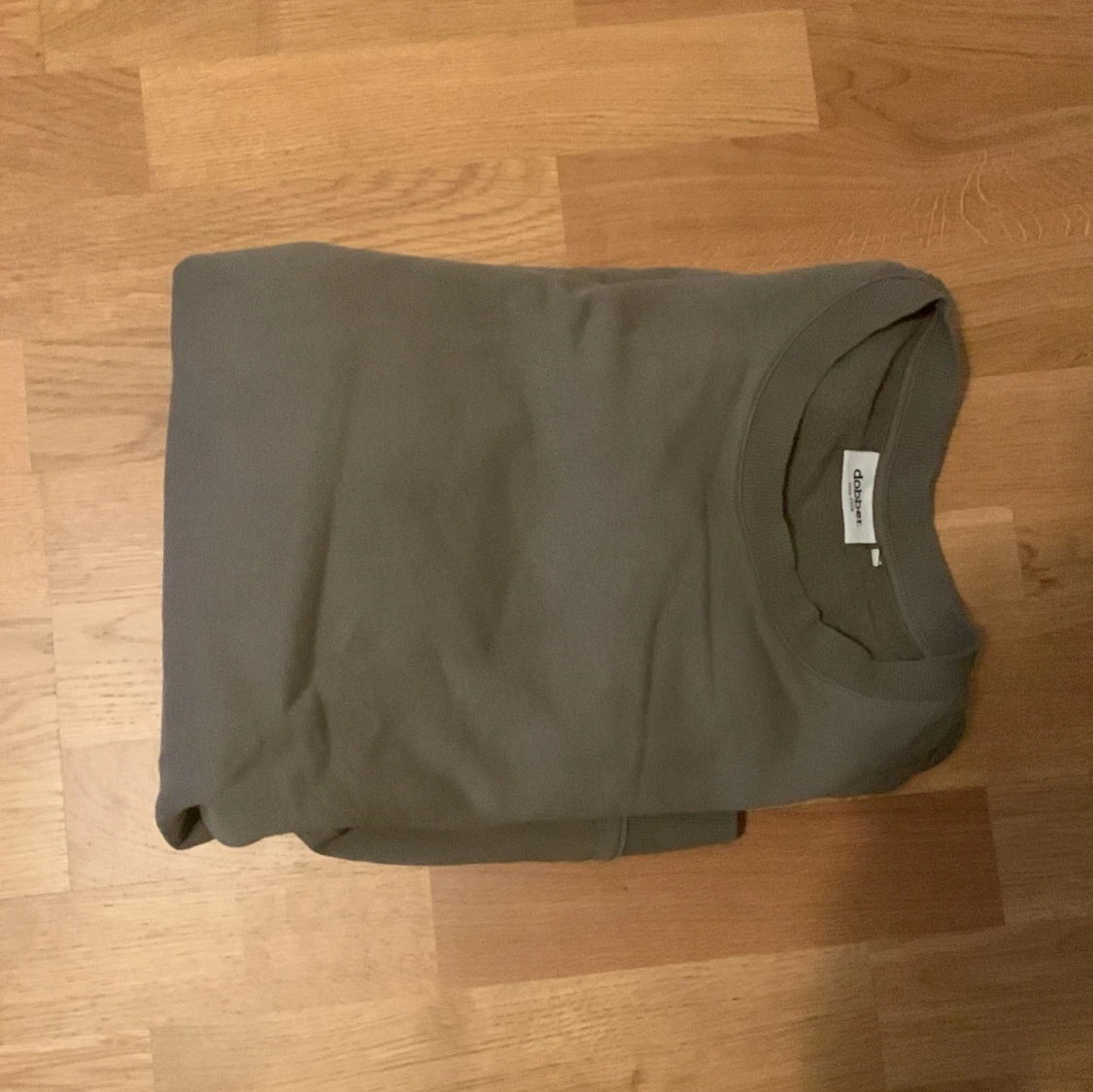 Olivgrön tröja från Dobber  - 2