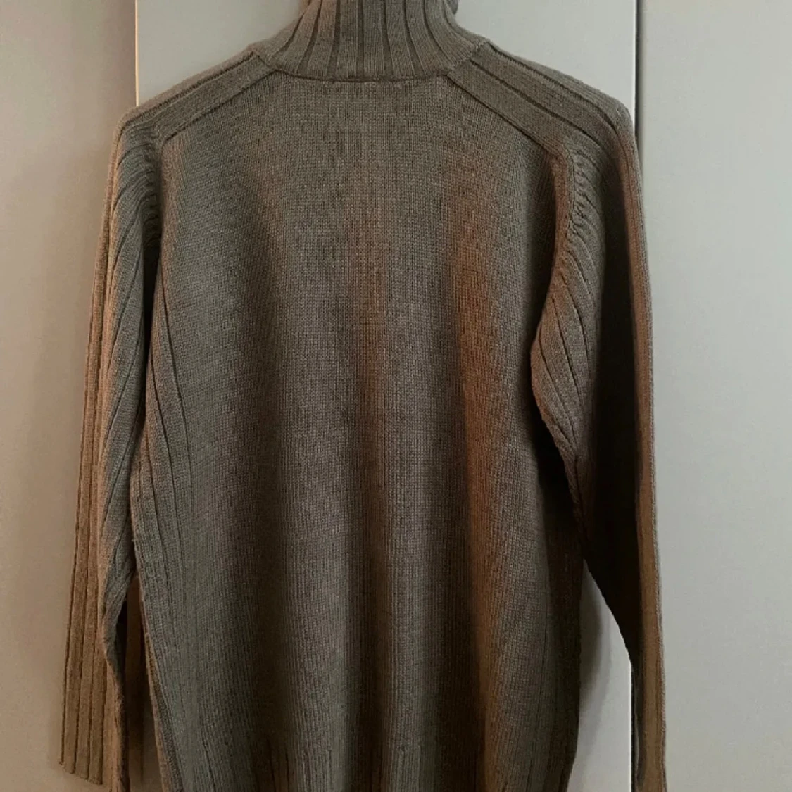 Stickat tröja 150 cm  - 90