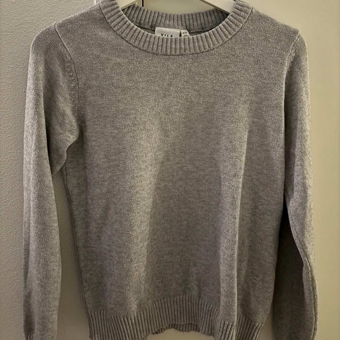 Vila stickad tröja  - 90