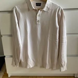 Massimo Dutti Polotröja - M men passar mer som S.