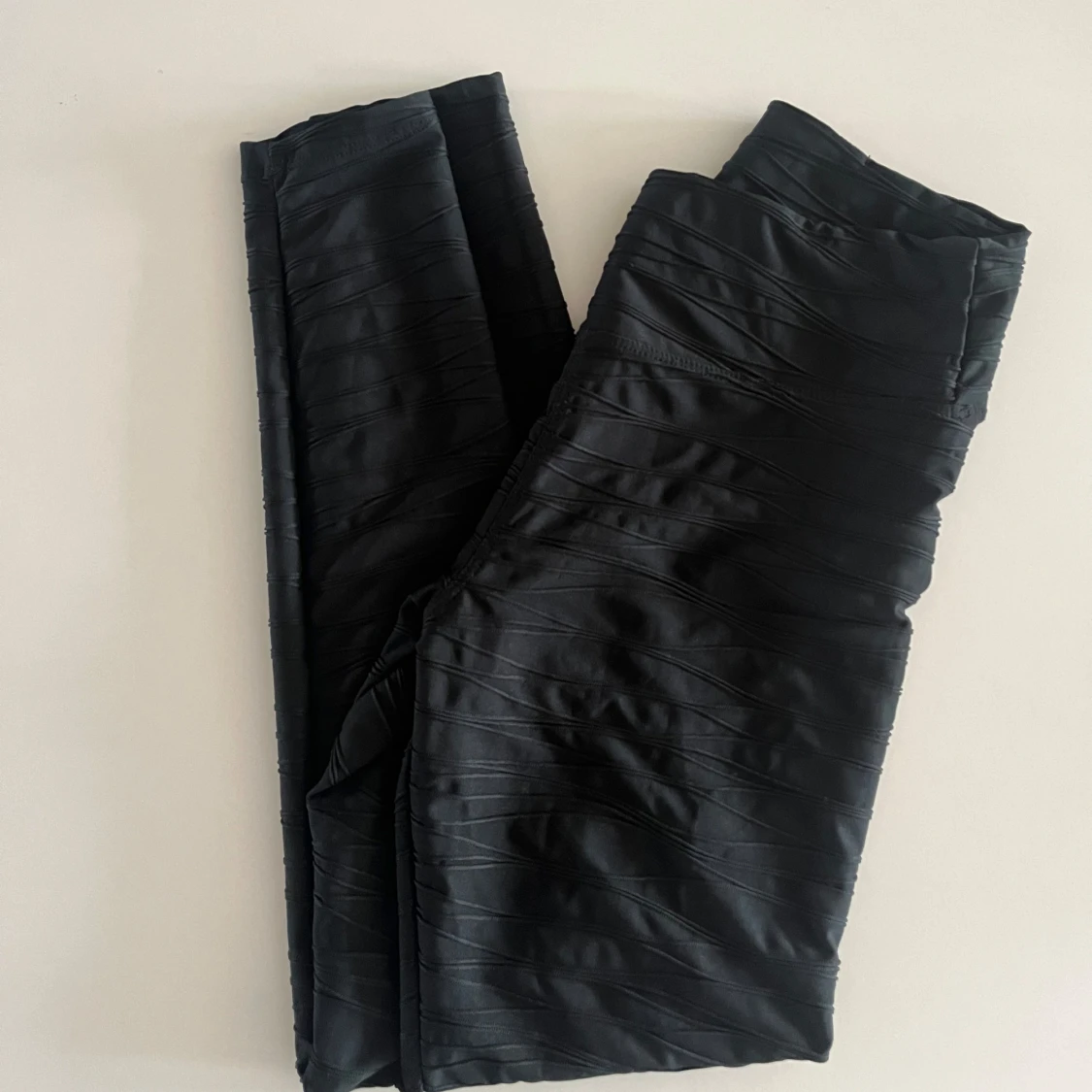 Svarta träningstights