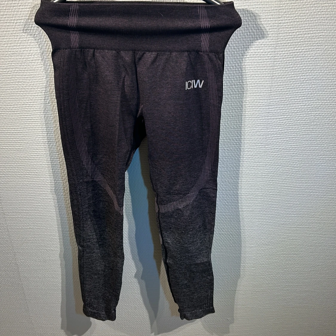 Svarta träningstights från ICANIWILL