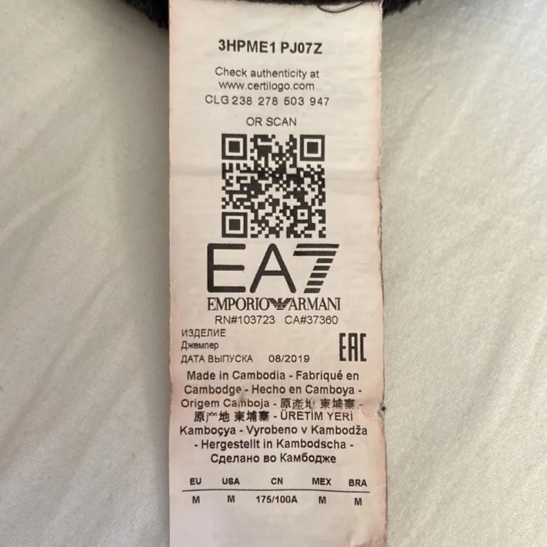 Svart tröja från Emporio Armani EA7 - 91