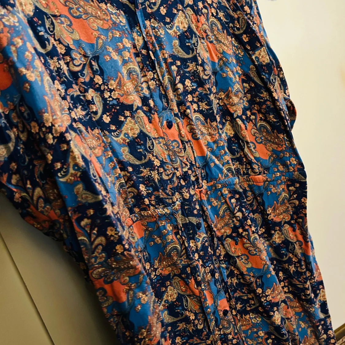 Mönstrad klänning från Bodyflirt - 92