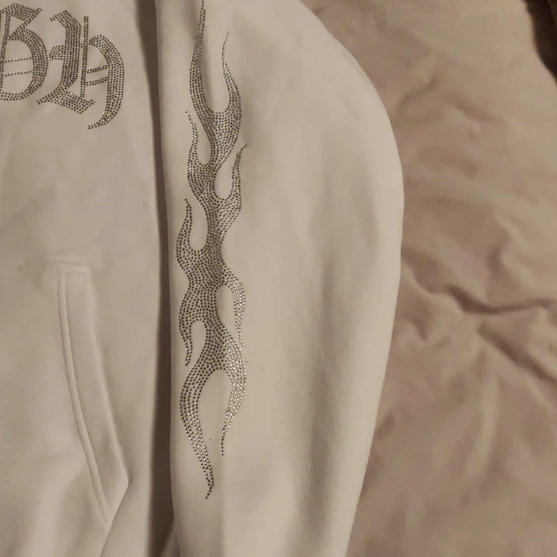 Vit hoodie black squad  - 90