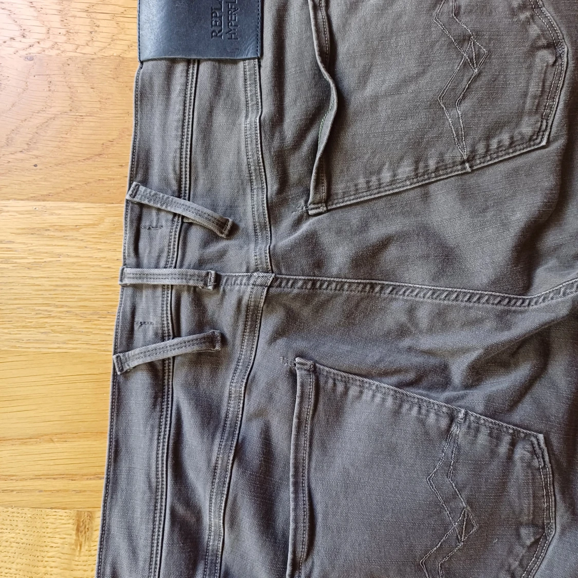 REPLAY ANBASS JEANS W34 L34 - 92