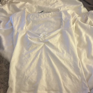 topp ifrån lager - ett jätte snygg topp!