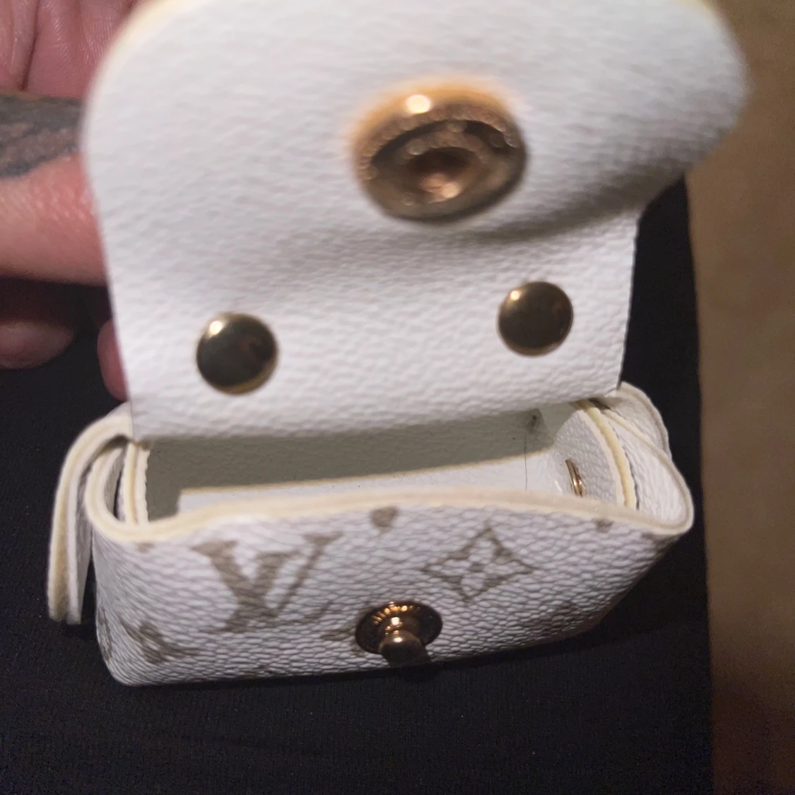 Vit mini handväska med monogram - 91