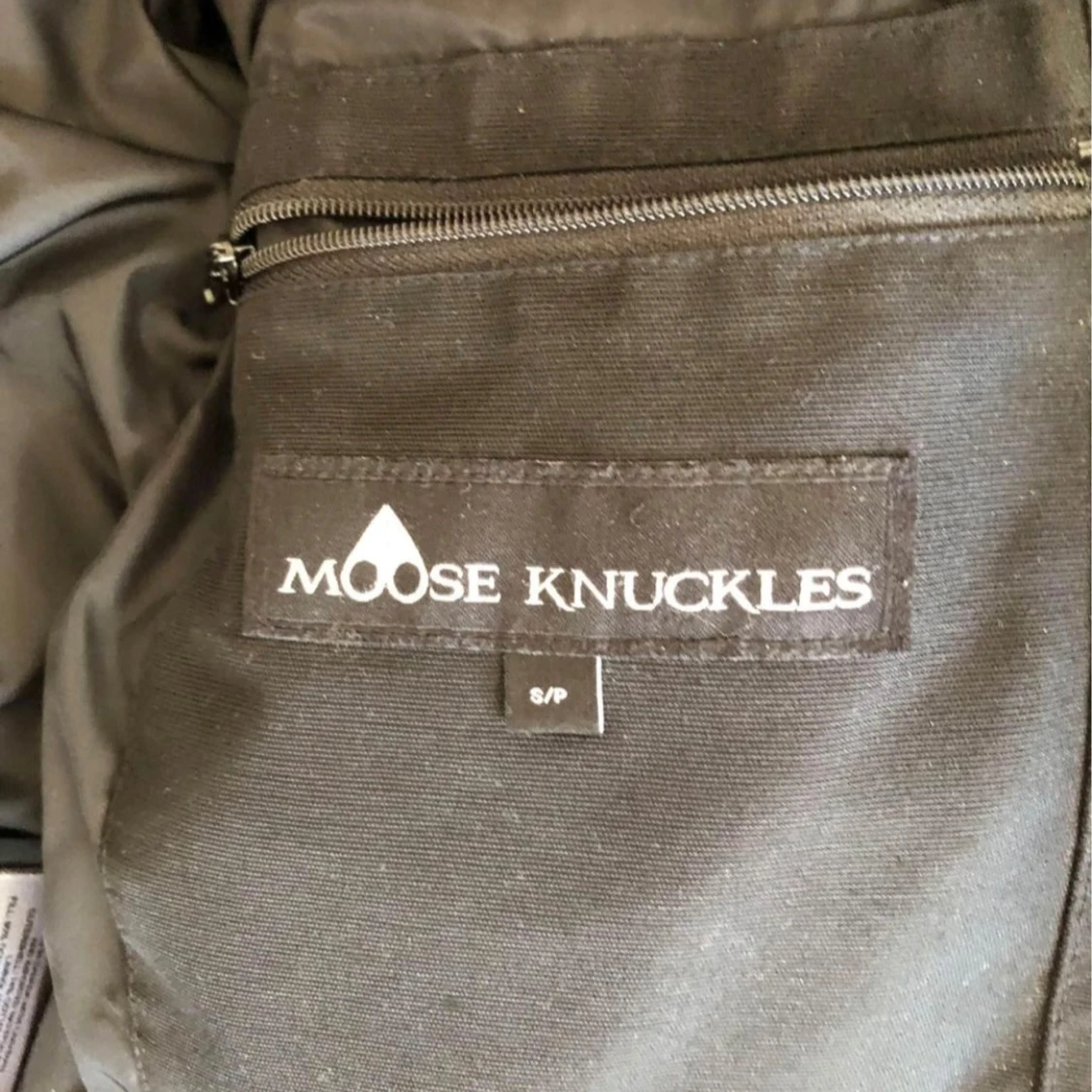 Moose knuckles vinterjacka. Strl S - 93