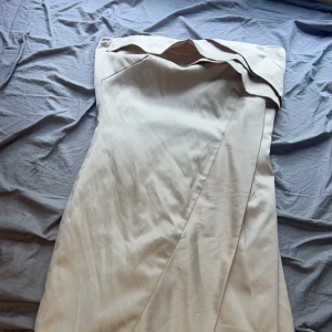 Fin klänning  - Super fin klänning i bra skick endast testad