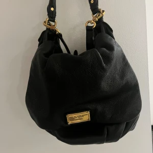 Marc by Marc Jacobs väska -  Säljer den superfin väska då den inte kommer till användning pris kan diskuteras