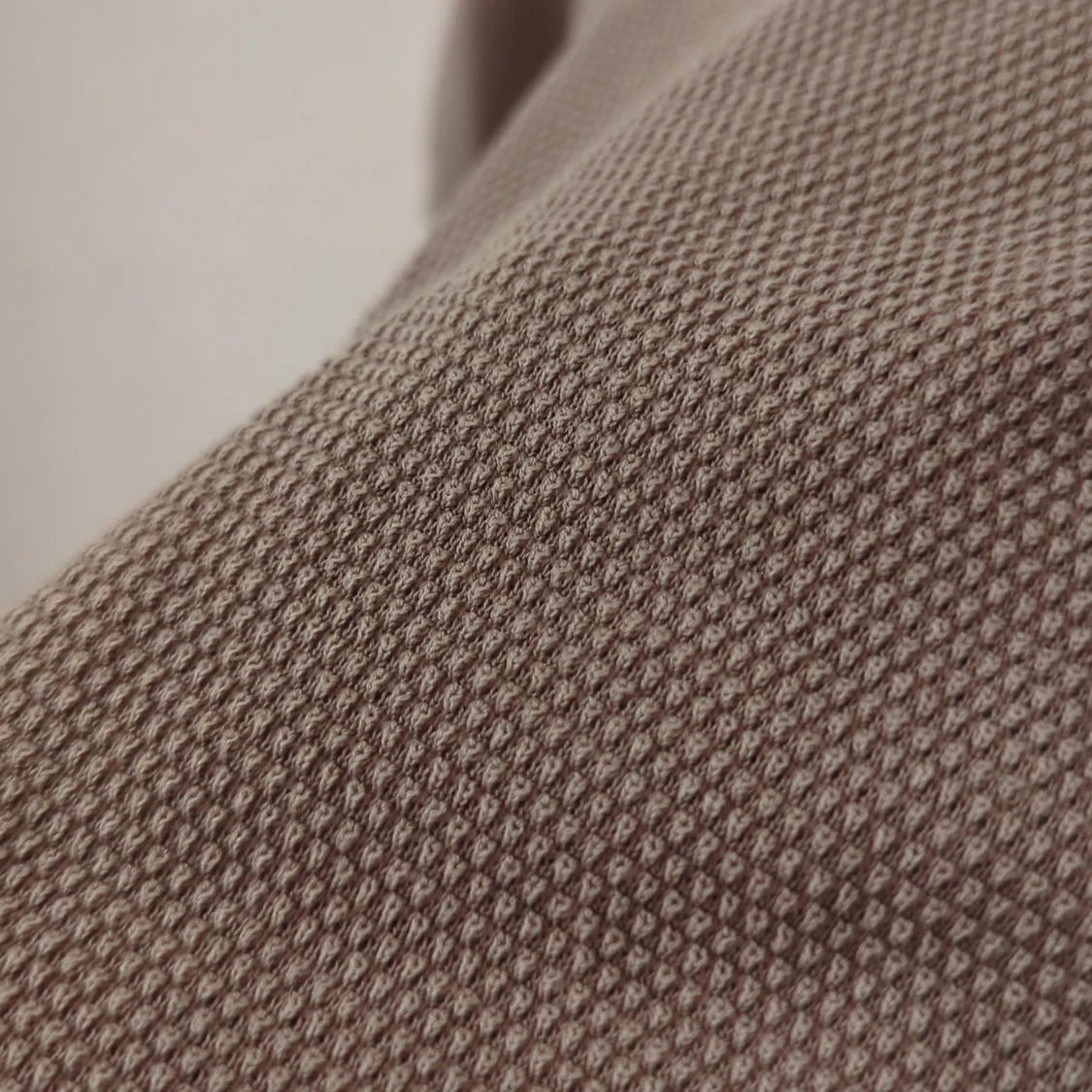 Beige kortärmad tröja från Massimo Dutti - 92