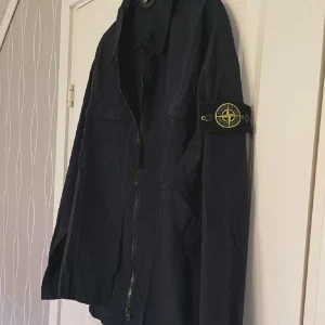 Stone island jacka - Sjuk fet stone island jacka storlek M passar bra till alla. 
