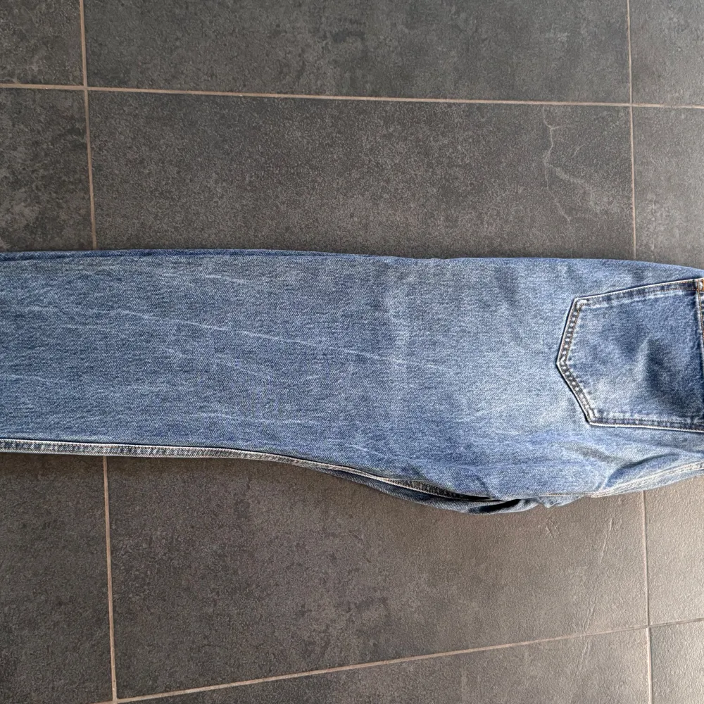 Storlek 30/32 bra skick . Jeans & Byxor.