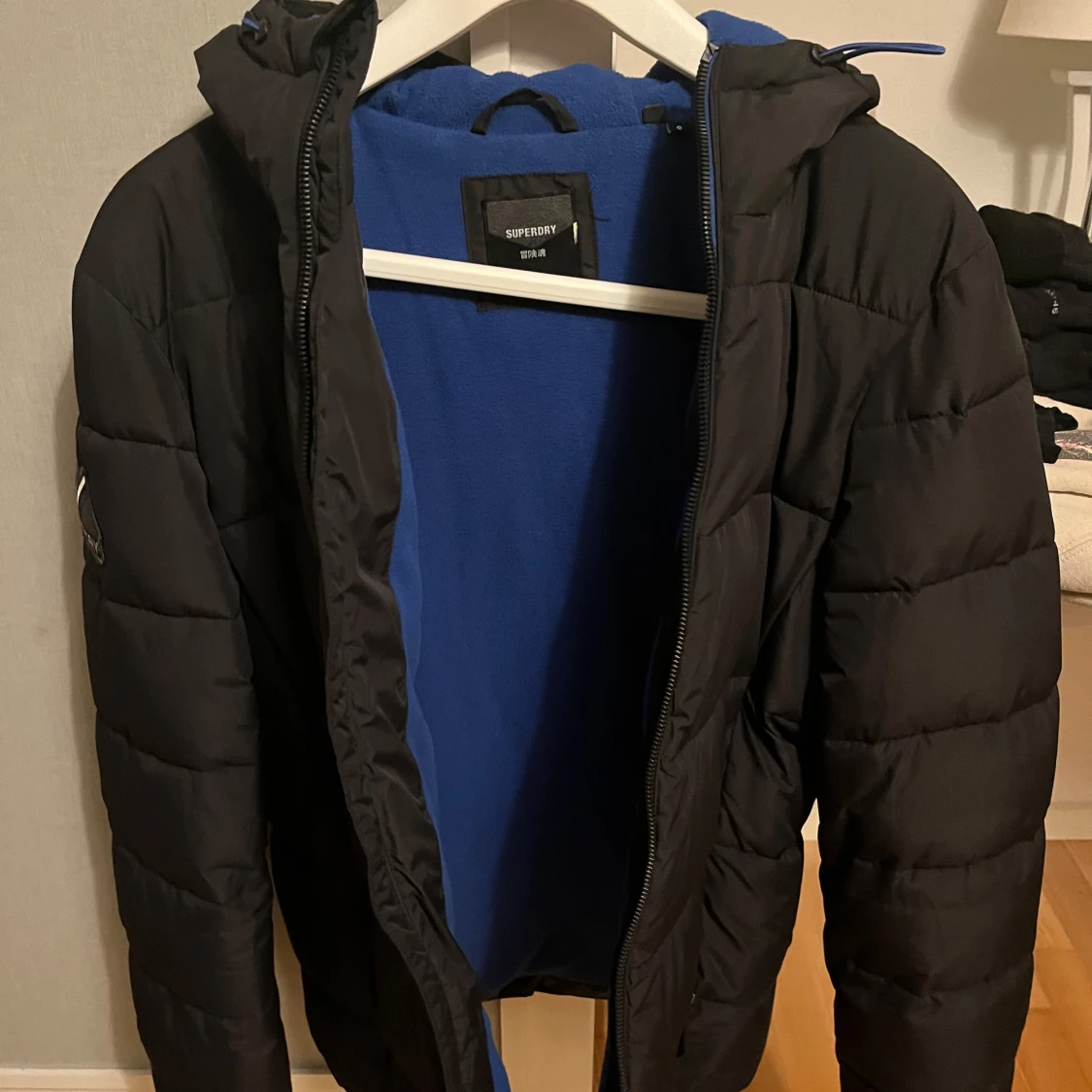Fodrad superdry vinterjacka  - 2