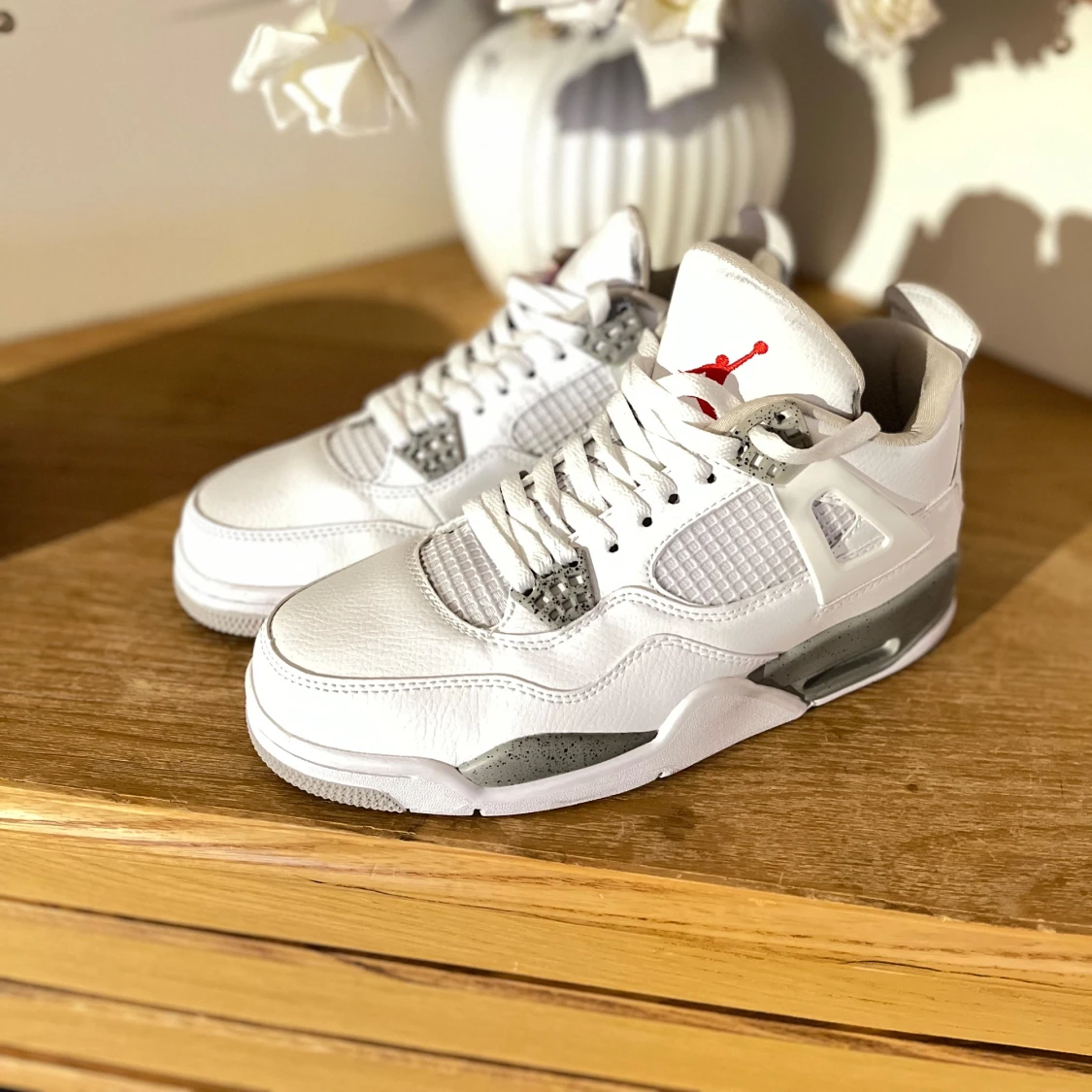 Jordans 4 Oreo’s - 90