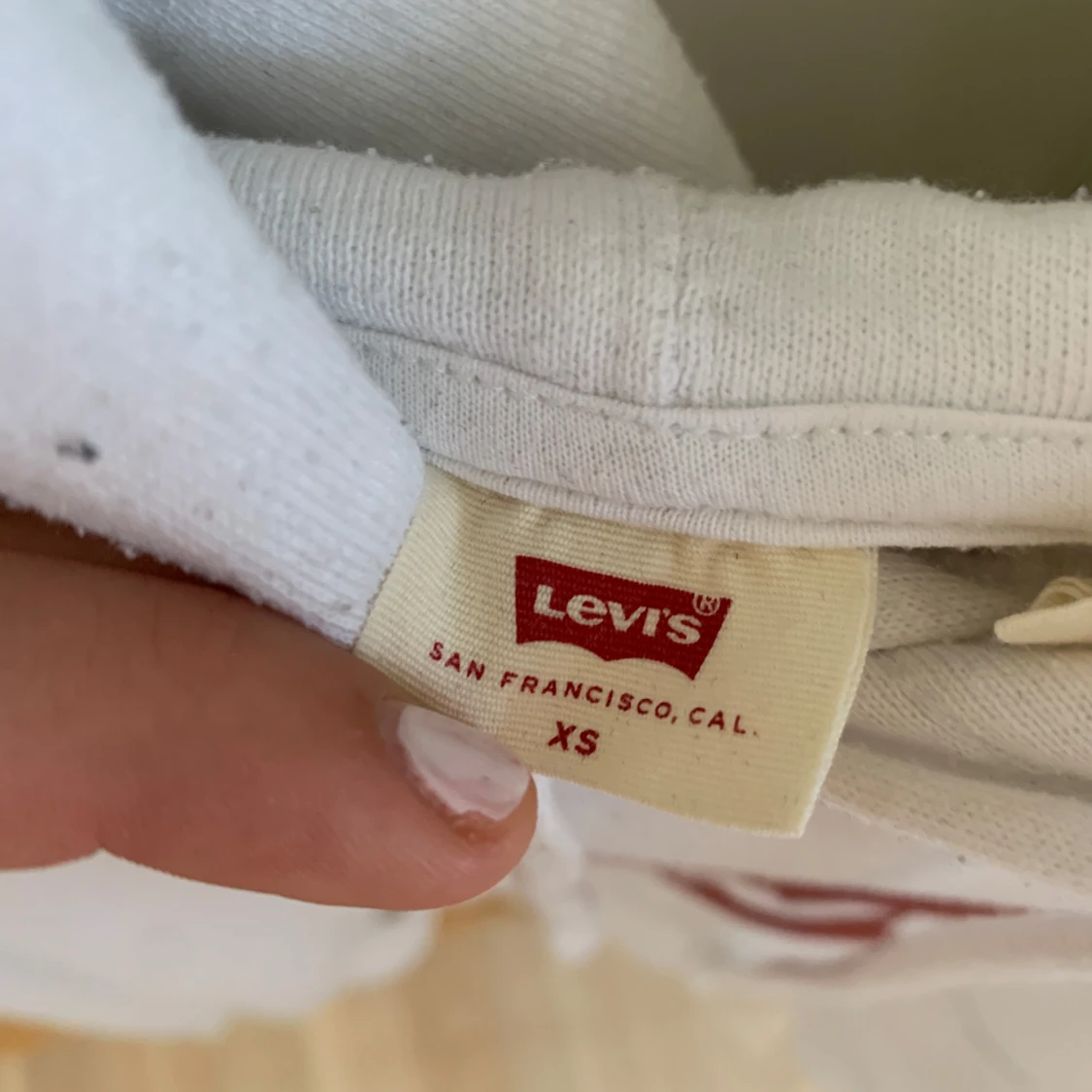 Levi’s hoodie - 92