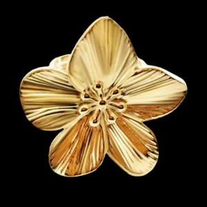 Blommig Ring - Fin Blom ring Finns i Guld/Silver Justerbar  89kr/st eller 169kr för två! Modell 160