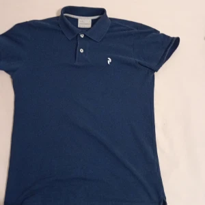 Peak performance piké S - Pris kan diskuteras vid snabb affär. Storlek S. Har bara haft i en månad så kanonbra skick!