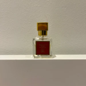 Only You - Tja, nu säljer jag min Only You perfym. Den passar perfekt nu inför vintern! Vid frågor eller funderingar så är det bara att höra av sig! 