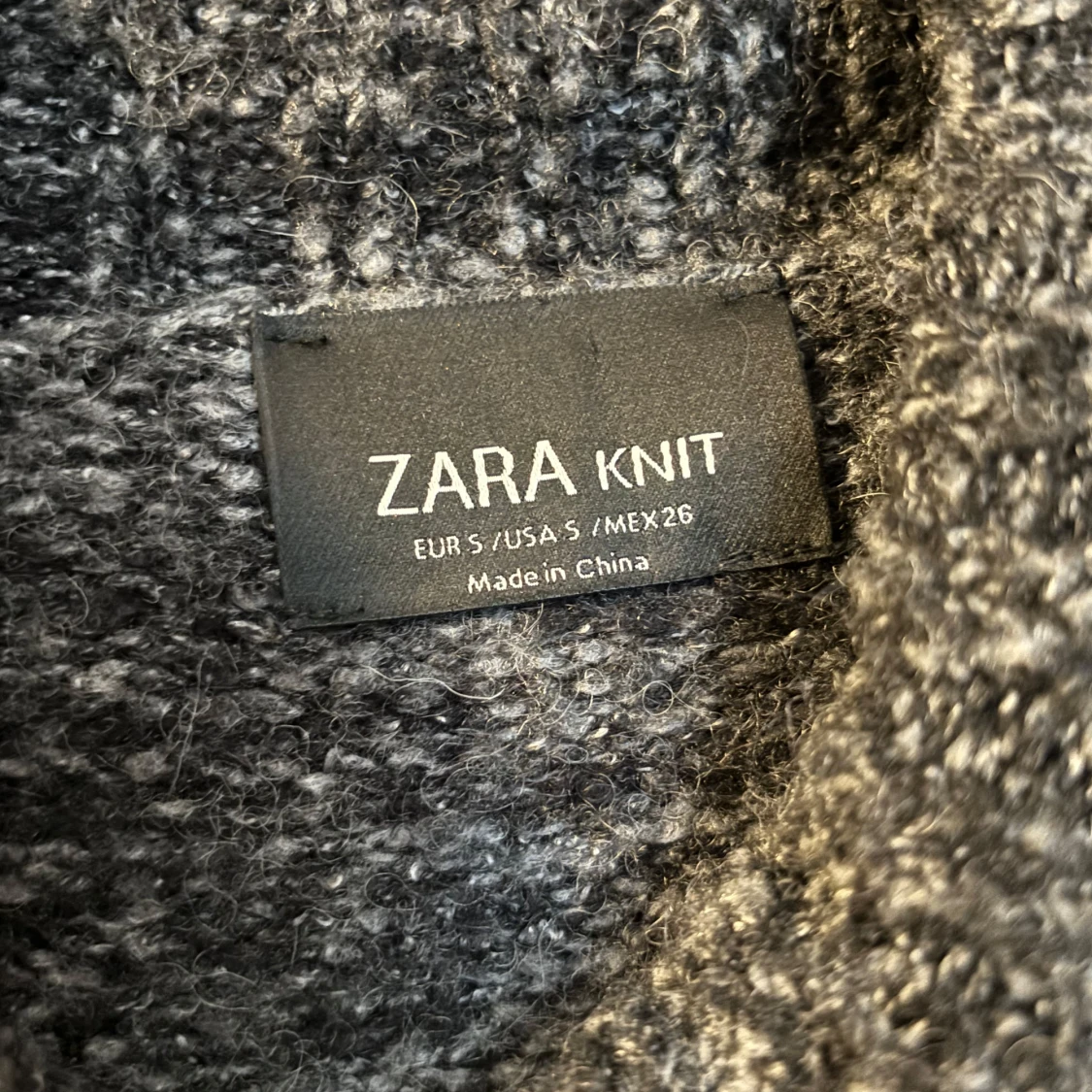 Stickad tröja från Zara - 90