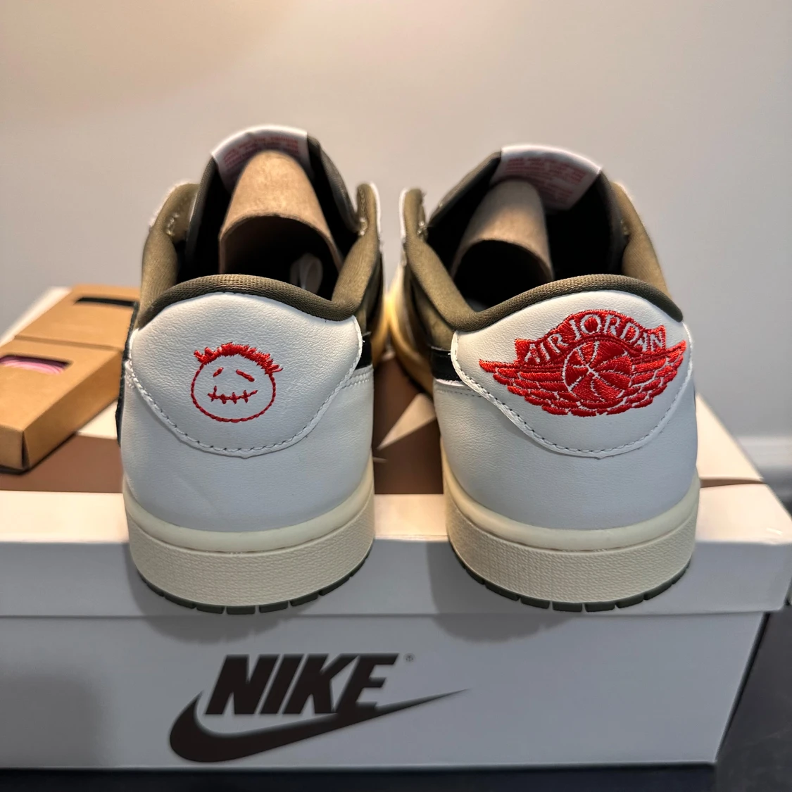 Travis Scott 🫒 - 91