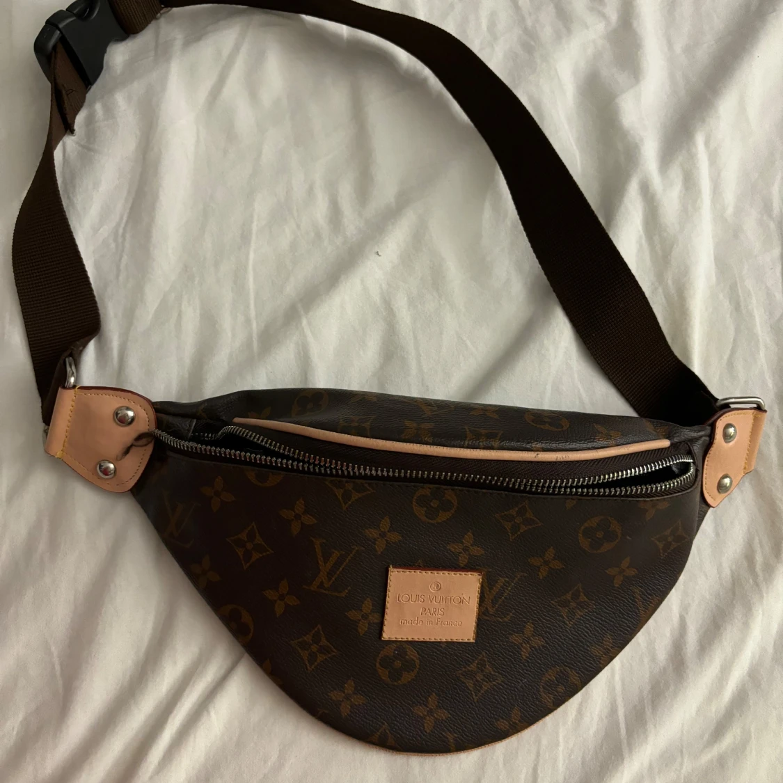 Axelremsväska/midjeväska