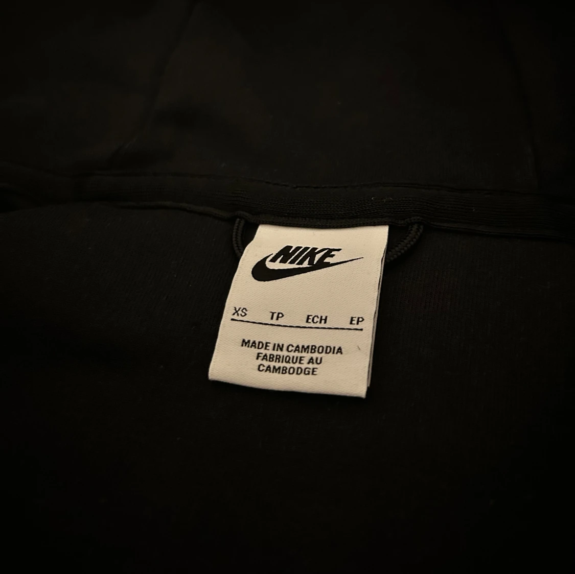 Nike tech fleece svart - 90