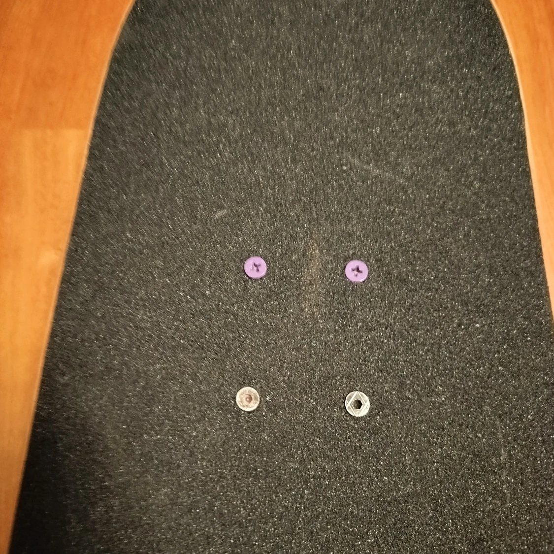 Skateboard med thundertruckar - 1