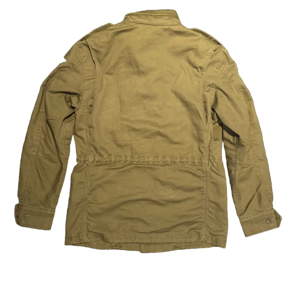 Ralph Lauren Field Jacket • Storlek: S • Skick: ny med tags •  Tveka inte på att kontakta oss vid fler frågor!  Mvh.  Newish . Jackor.