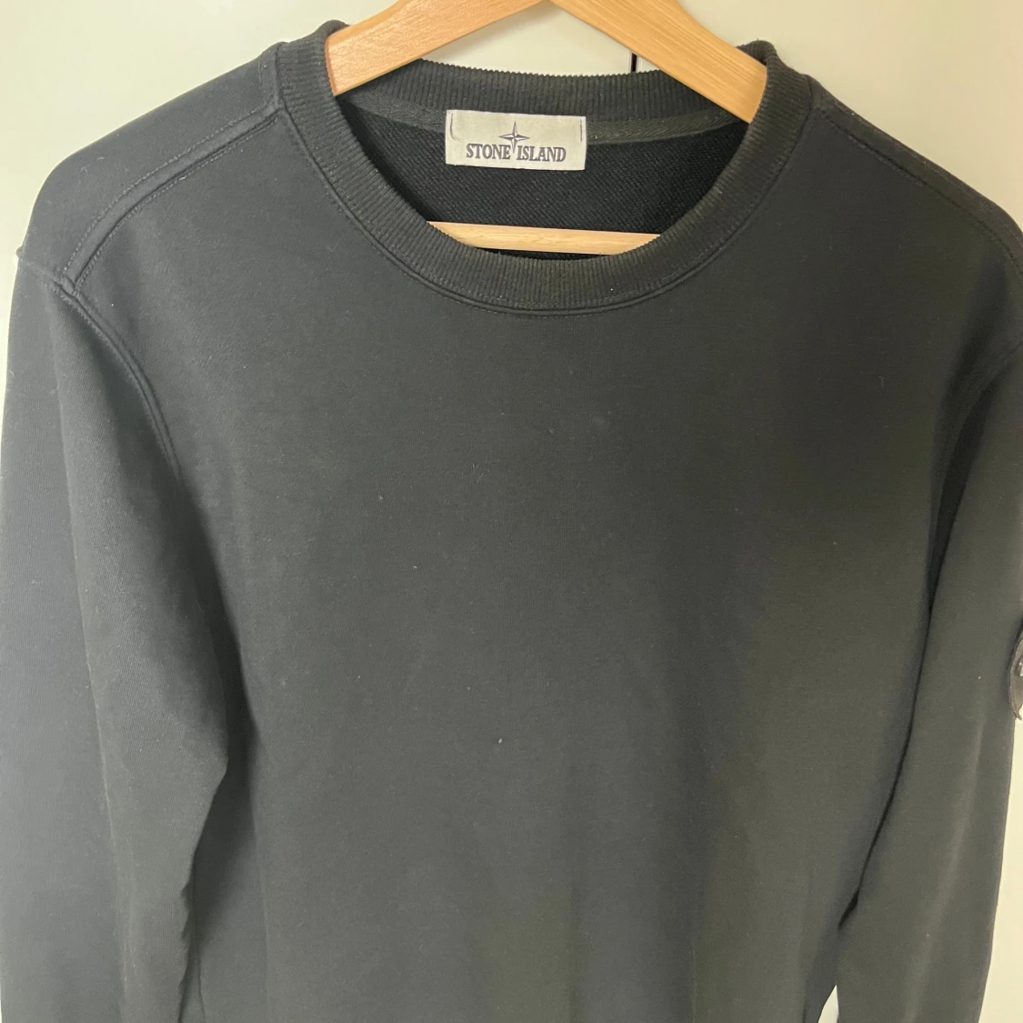 Stone island svart tjocktröja - 92