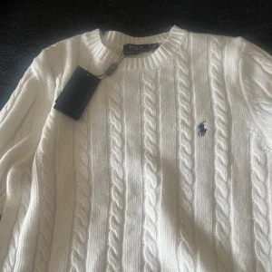 Ralph lauren stickad tröja - Aldrig använts 