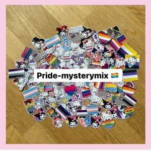 Pride mysterymix 🏳️‍🌈 - Välj 1 eller flera flaggor så plockar vi ut en suprise mix åt dig! 🤍🩷 frakt 18 kr (frimärke) eller frakt via köp nu 