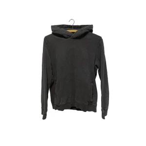 vintage solblekt hoodie - ok begagnat skick. dm för mått