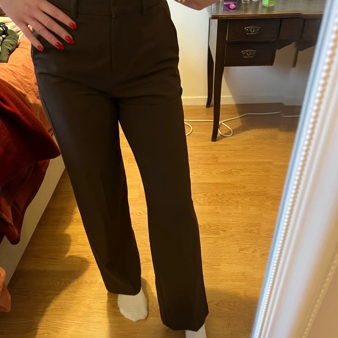 Bruna kostymbyxor - 92