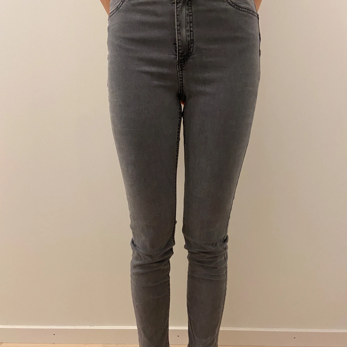 Grå jeansleggings från Calzedonia