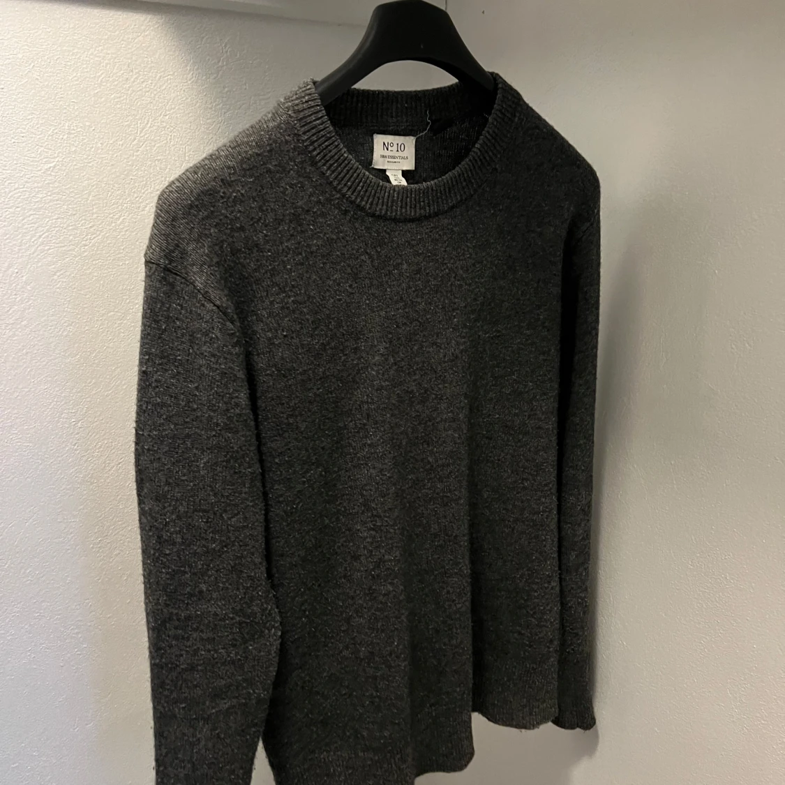 Mörkgrå stickad tröja - 91